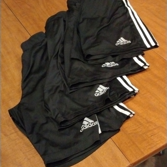 adidas Other - Adidas shorts. Lot of 4. Size xs